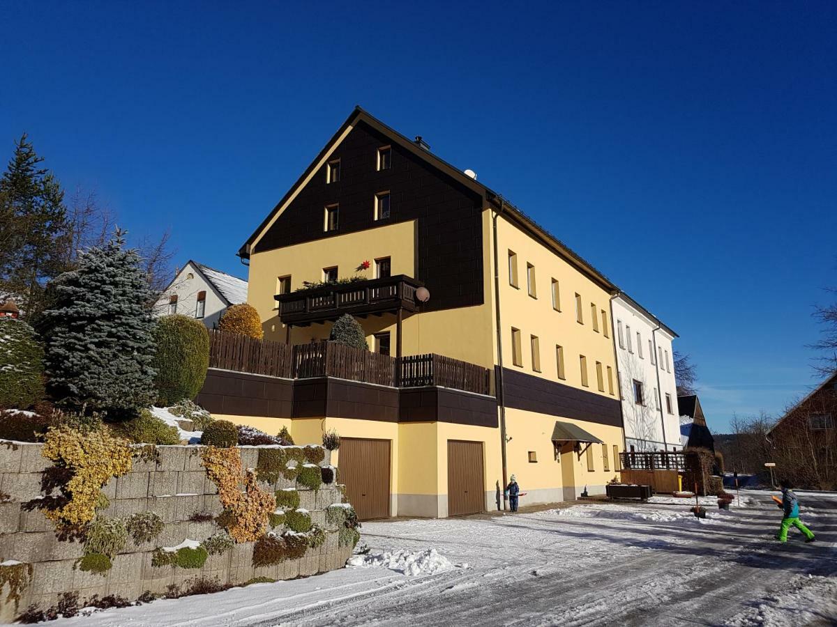 Ferienwohnungen "Am Schloessel" Oberwiesenthal Exterior foto